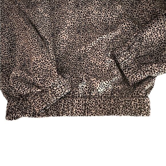 NWOT Allfenix Cropped Women's Jacket, M, Black Leopard with Zip Snap Closure. - Picture 6 of 8